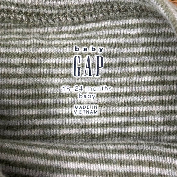 Baby GAP Longsleeve Onesie Green/Gray Stripes 18-24 MTHS - Picture 3 of 3